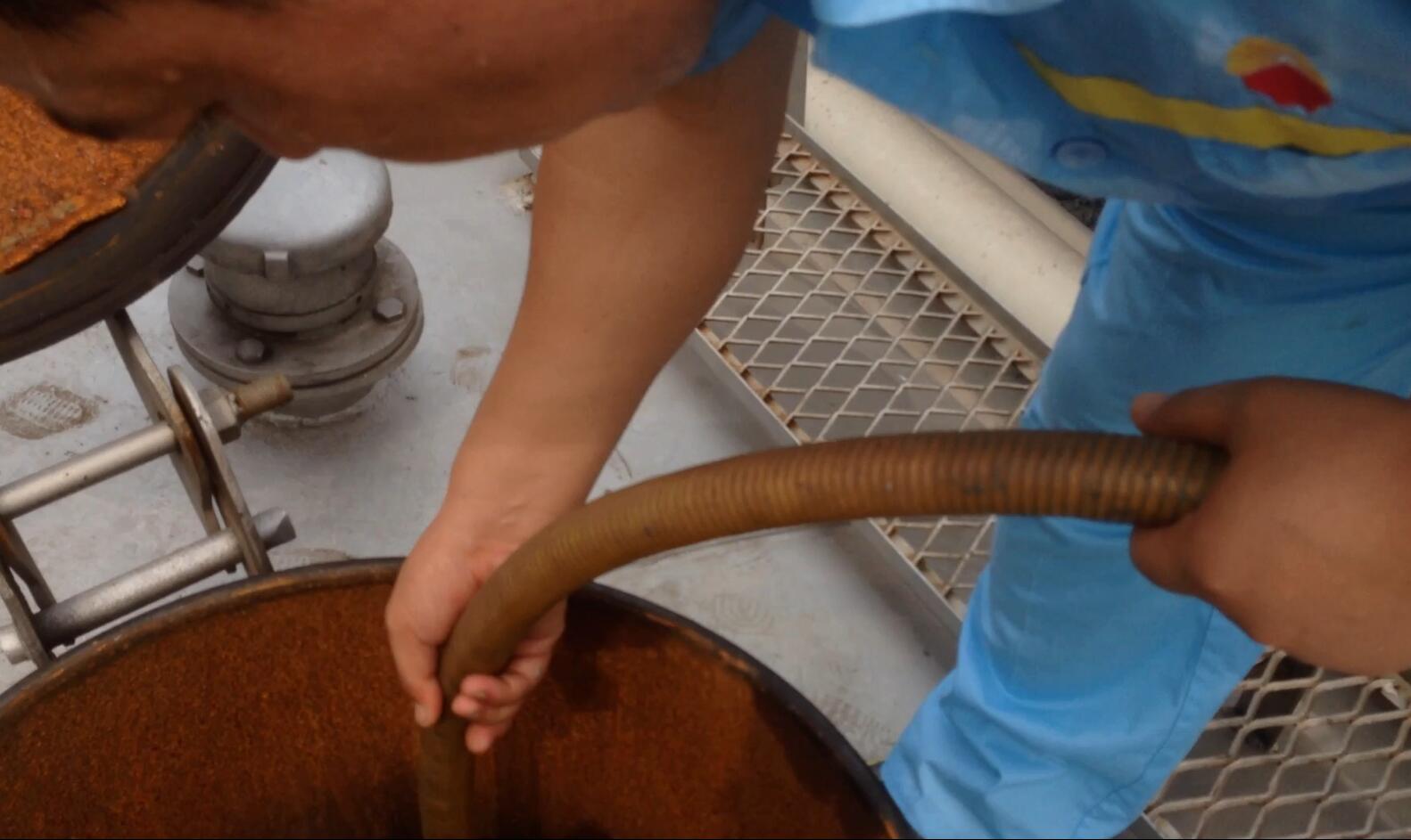 凸輪轉(zhuǎn)子泵應(yīng)用卸油掃倉(cāng)工位的保養(yǎng)方式。